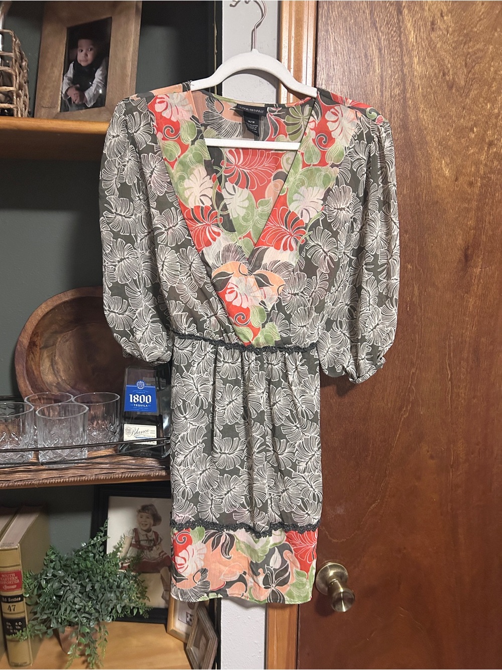 Lane Bryant Floral Contrast V-Neck Blouse - Gray & Multicolor Beautiful Details